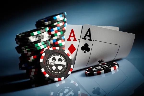 mejaqq login live game show dealer interaction and player chat